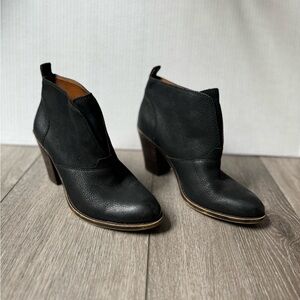 Lucky Brand Leather Black Booties